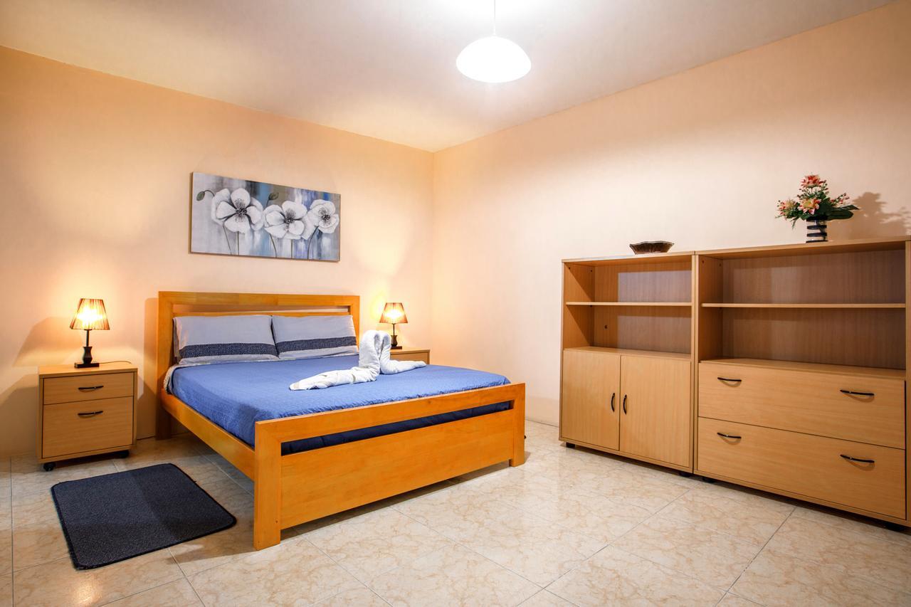 Victoria Penthouse Apartment ภายนอก รูปภาพ